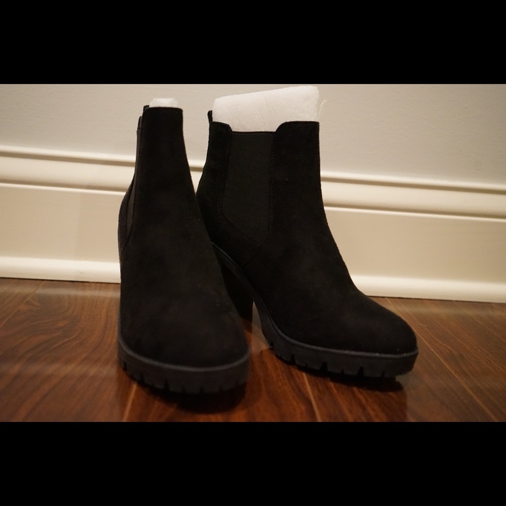 NEVER WORN Topshop Booties